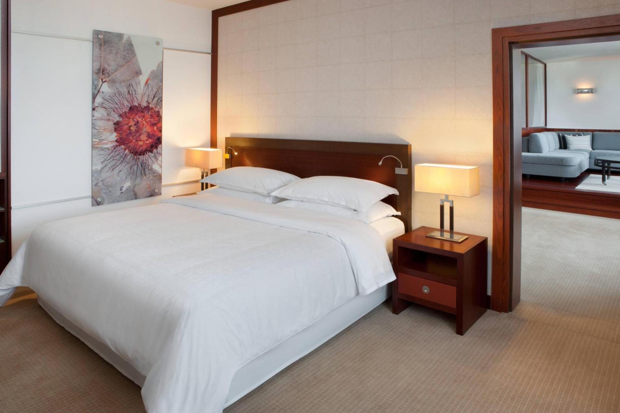 Sheraton Sopot Hotel Kültér fotó A bedroom at the hotel